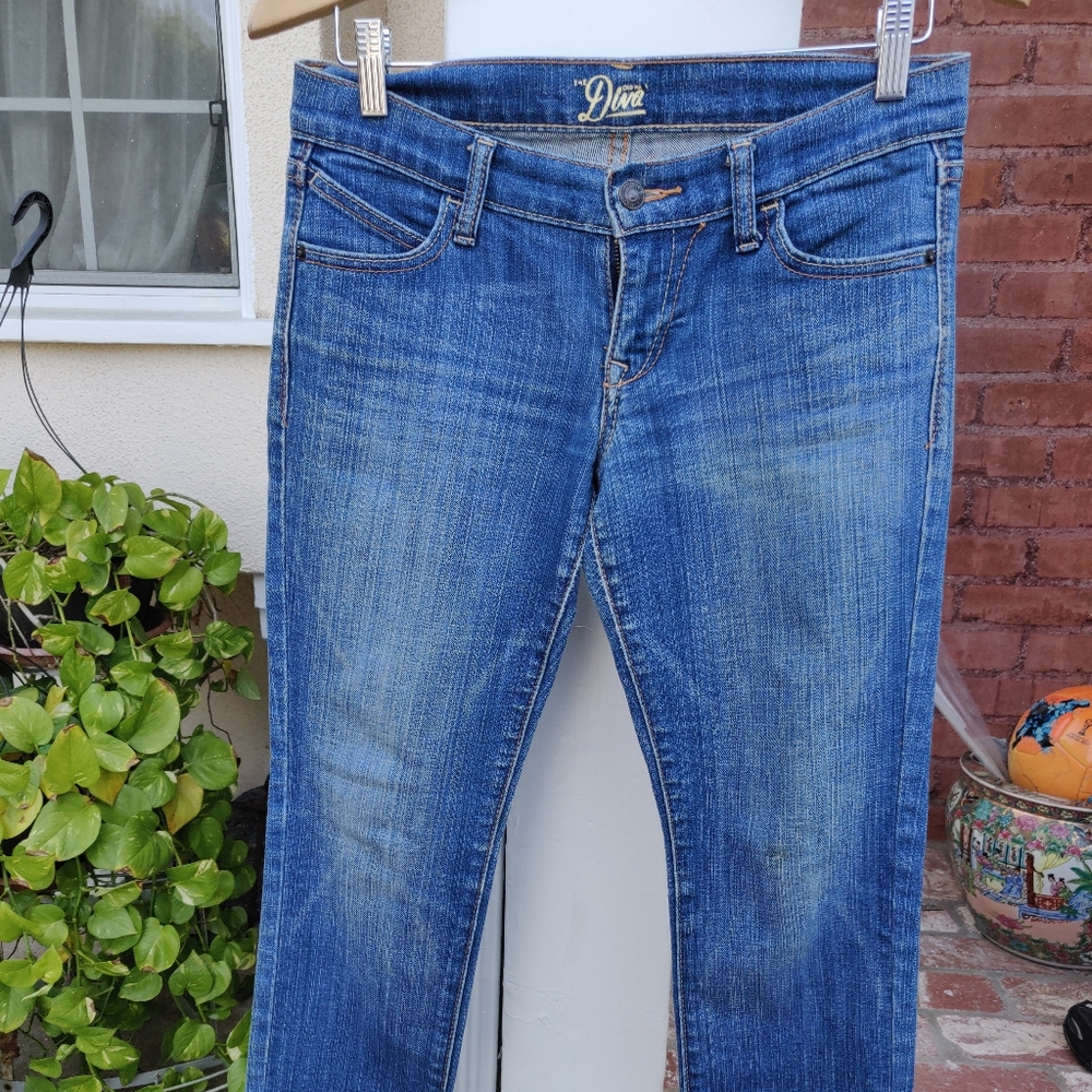 Old Navy diva jeans short size 2